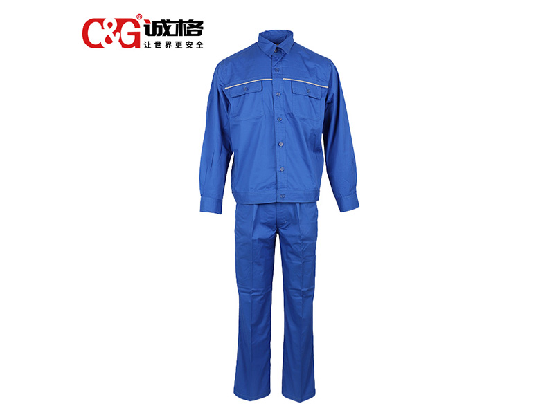 阻燃服有什么材質的，使用有效期一般多久