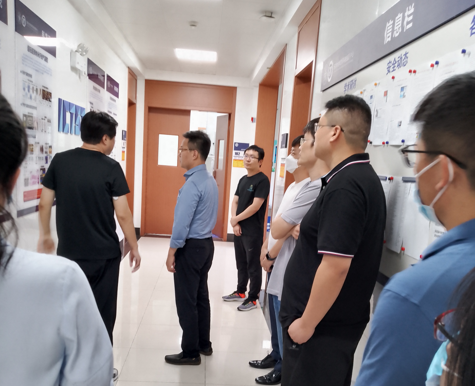柔/彈陶瓷超細纖維材料的產業化關鍵技術及應用項目成功鑒定，成果達國際先進水平